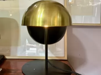 LAMPARA DE MESA ARTE GLOBO